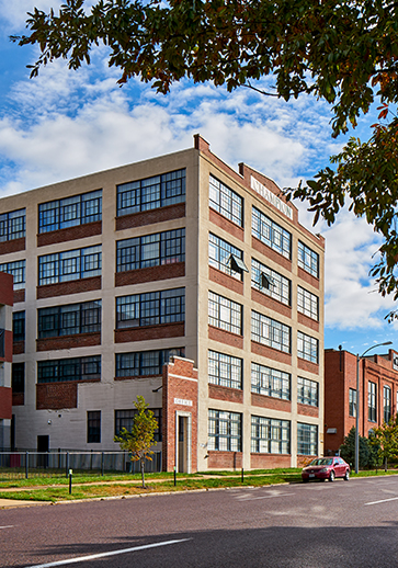 Grad Student Apartments In St. Louis, MO